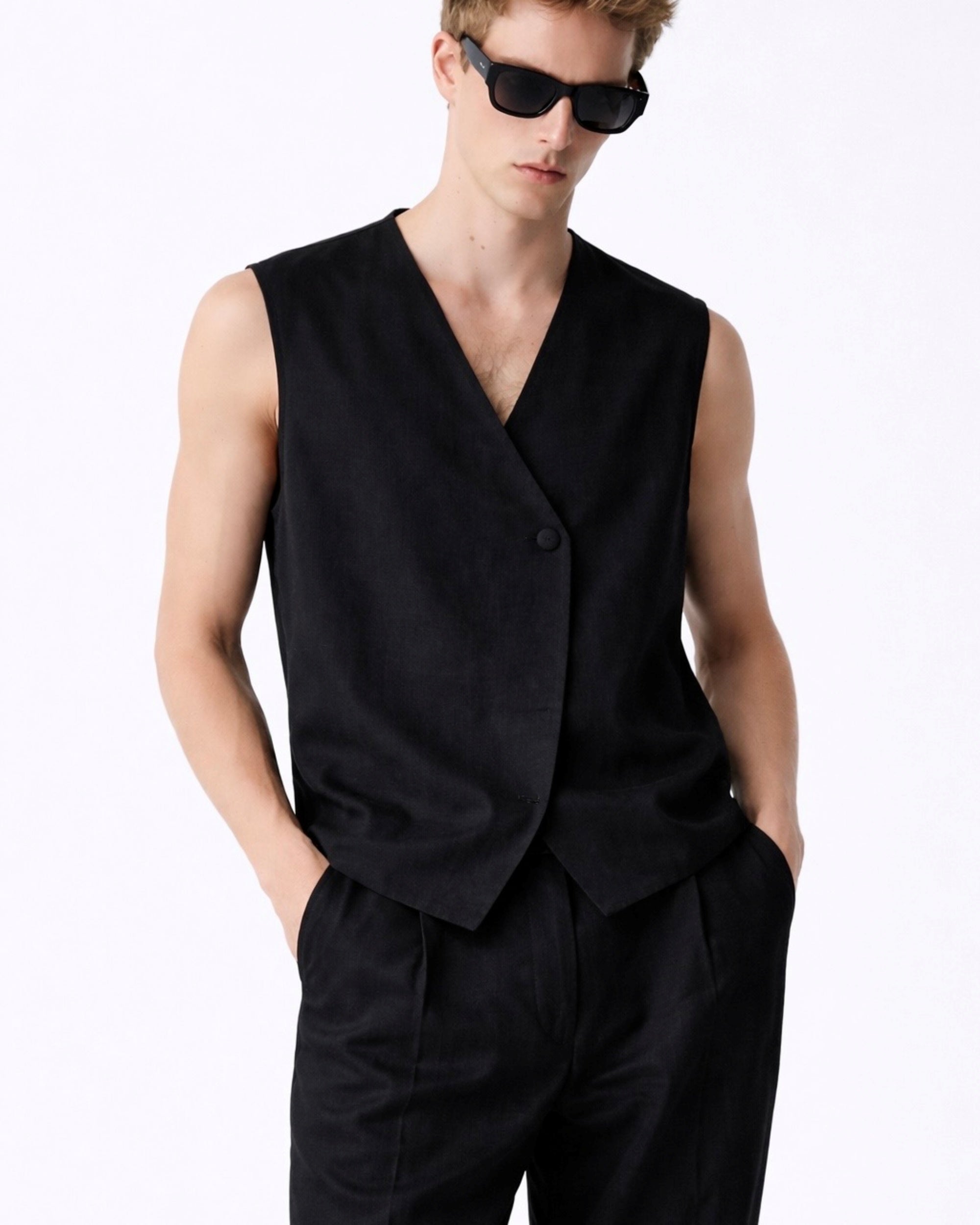 Contour Vest - Siyah